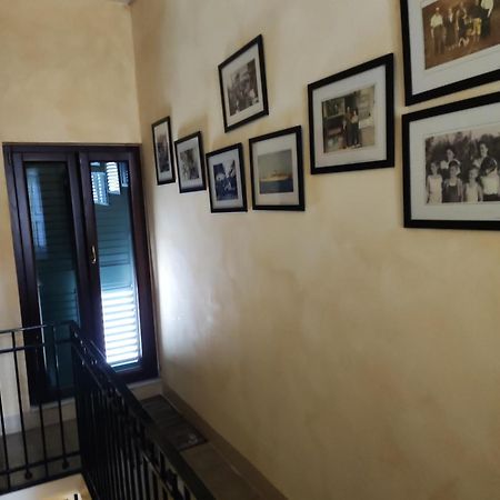 La Casa Dellamericano - Casa D'Epoca Anni '30 Aliano Bagian luar foto