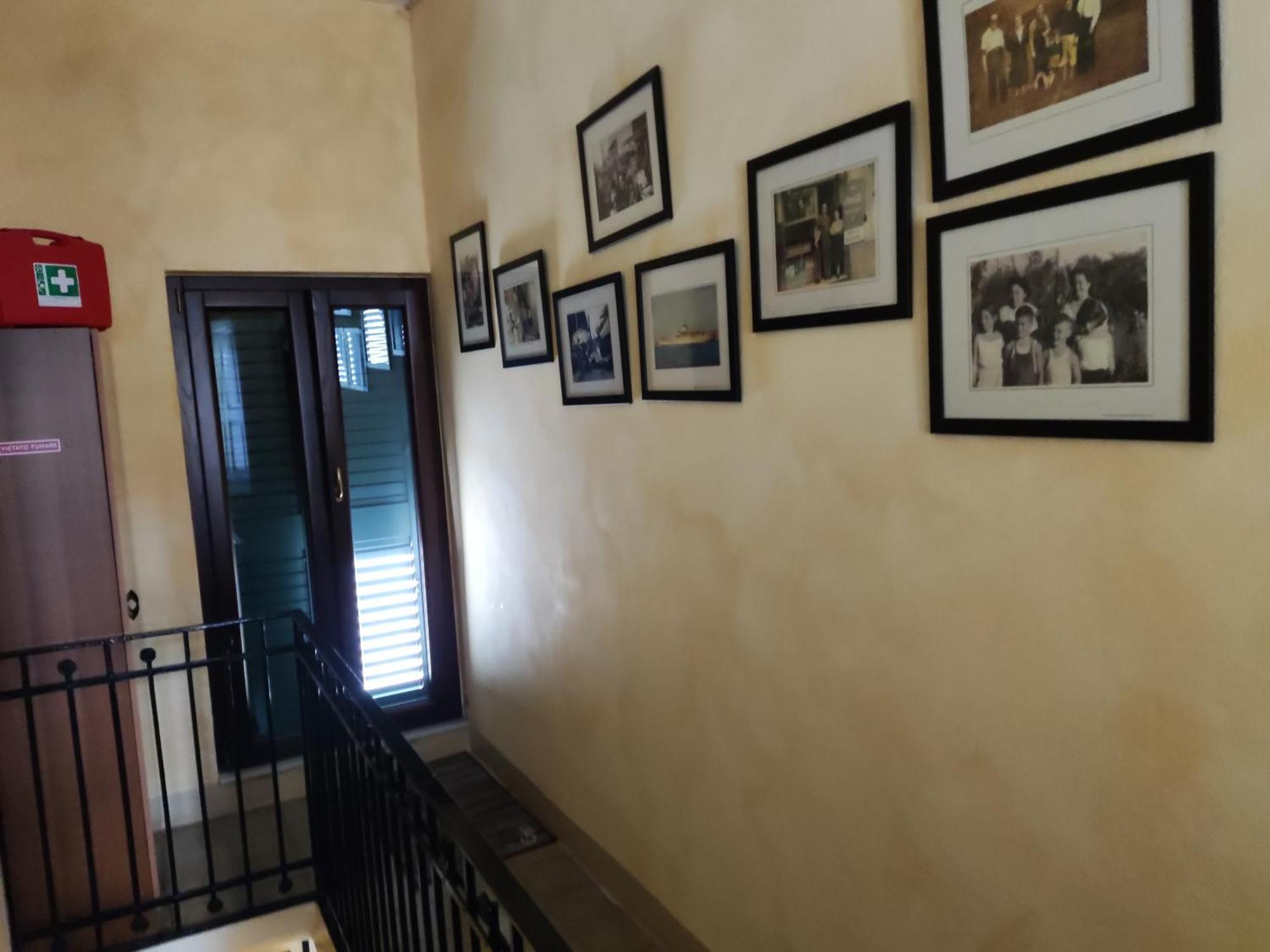 La Casa Dellamericano - Casa D'Epoca Anni '30 Aliano Bagian luar foto
